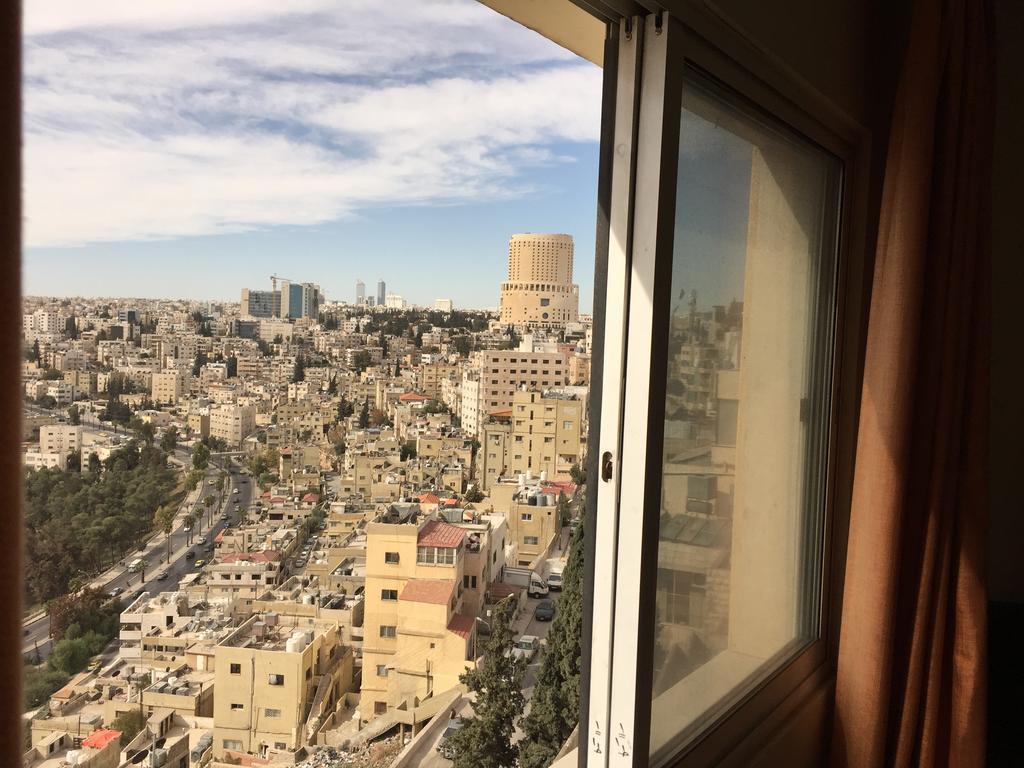 Zaina Plaza Hotel Amman Oda fotoğraf